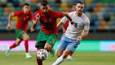 Bruno Fernades bawa Portugal ke Qatar 2022 dengan dua golnya