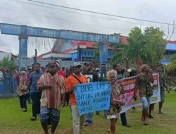 Gerakan Masyarakat Biak Numfor nyatakan “mosi tidak percaya” kepada Bupati dan DPRD