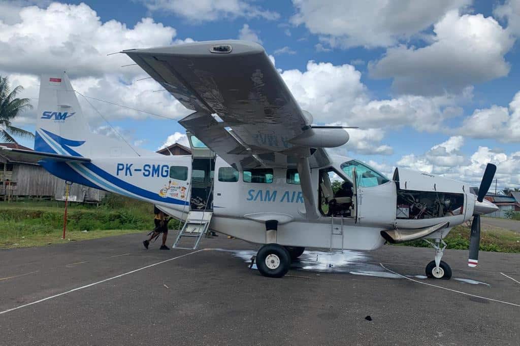 Pesawat SAM Air Ditembaki di Bandara Kenyam