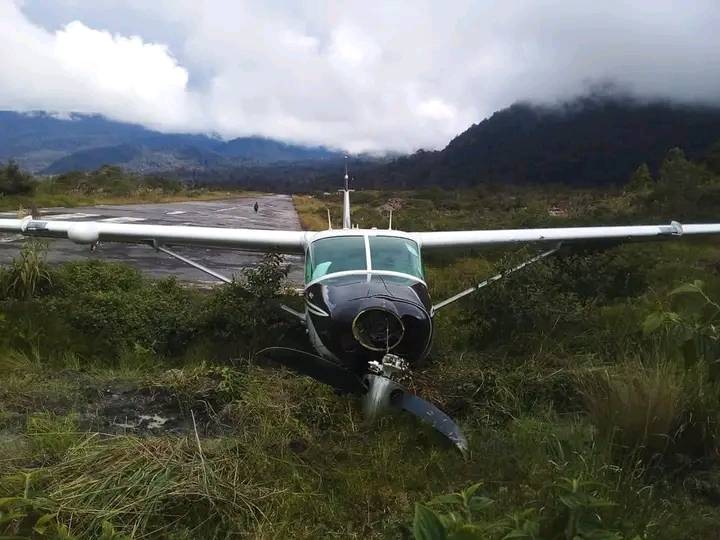 Kecelakaan pesawat di Bandara Sinak Baru diduga akibat cuaca 1 Kecelakaan Pesawat di Papua