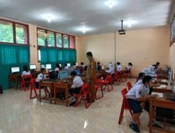Siswa-siswi SMP Negeri 1 Jayapura ikut simulasi ANBK