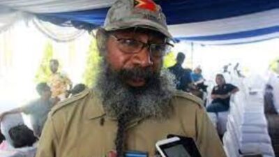 Filep Karma adalah guru revolusi dan guru aktivis Papua merdeka