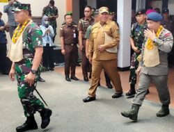 Kapolri dan Panglima TNI tiba di Manokwari, ada agenda tertutup dengan prajurit