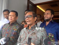 Mahfud MD terima kunjungan MPR bahas persiapan Pemilu 2024 di DOB Papua