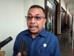 Ketua DPR Kabupaten Merauke soroti masalah jalan dan pendidikan
