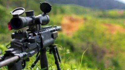 Tertembak, Konflik Bersenjata di Tanah Papua, Penembakan, Sniper