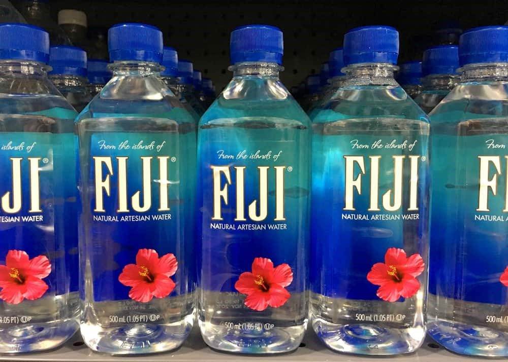 air mineral Fiji