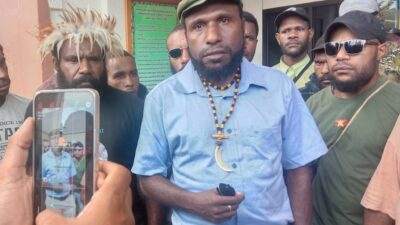 Dianggap makar gara-gara demonstrasi anti rasisme Papua, Viktor Yeimo dituntut 3 tahun penjara