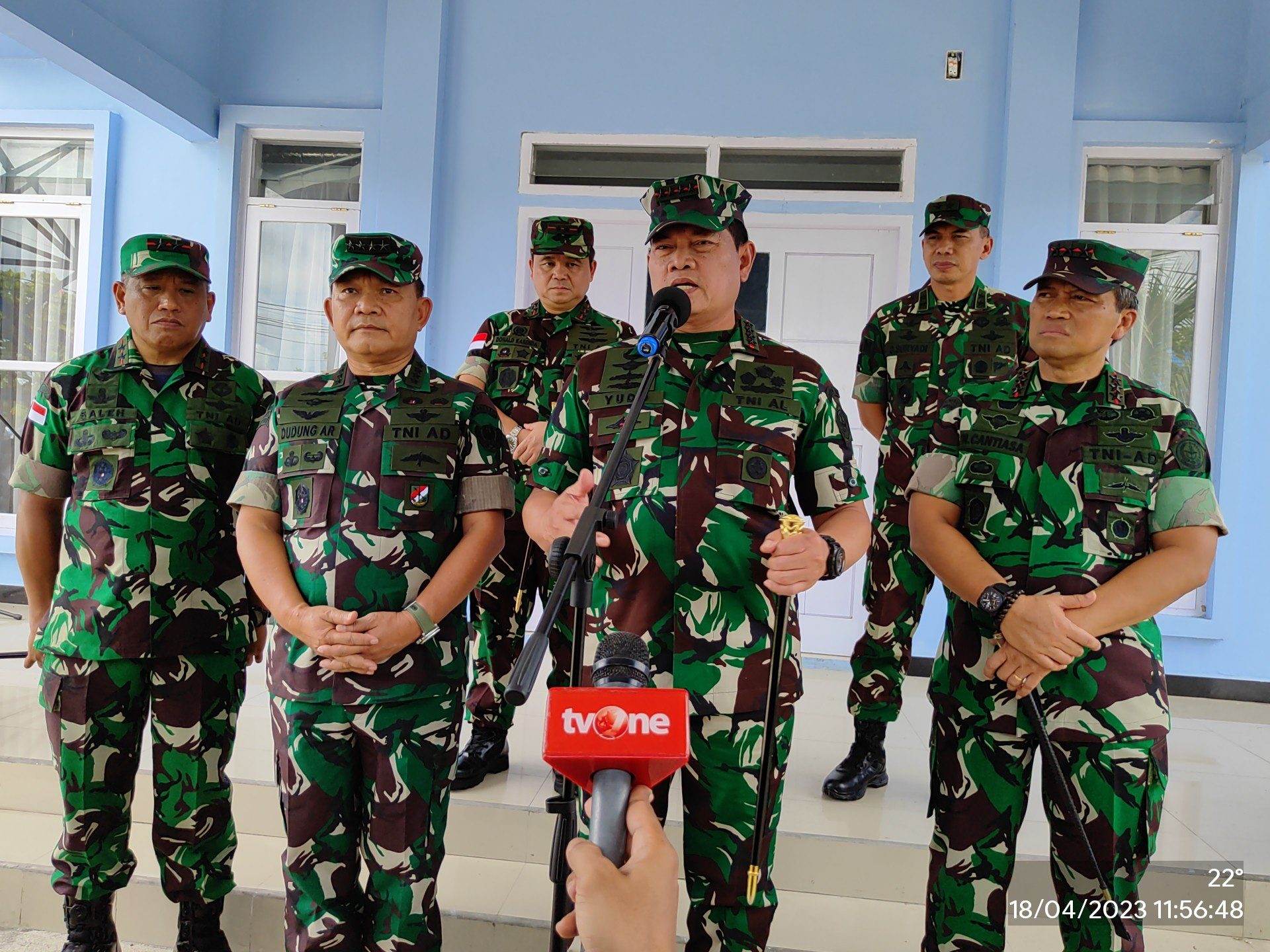 prajurit TNI