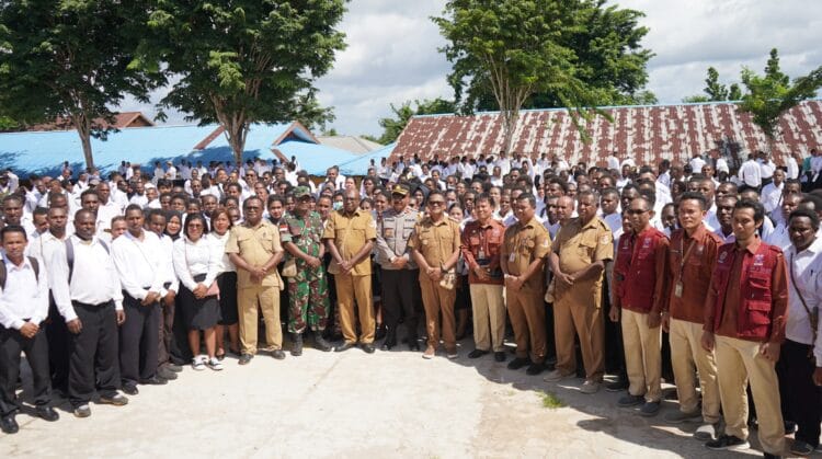Tiga tahun menunggu, 449 THK II dan tenaga kontrak di Mappi ikut seleksi CAT 1 Tenaga Kontrak