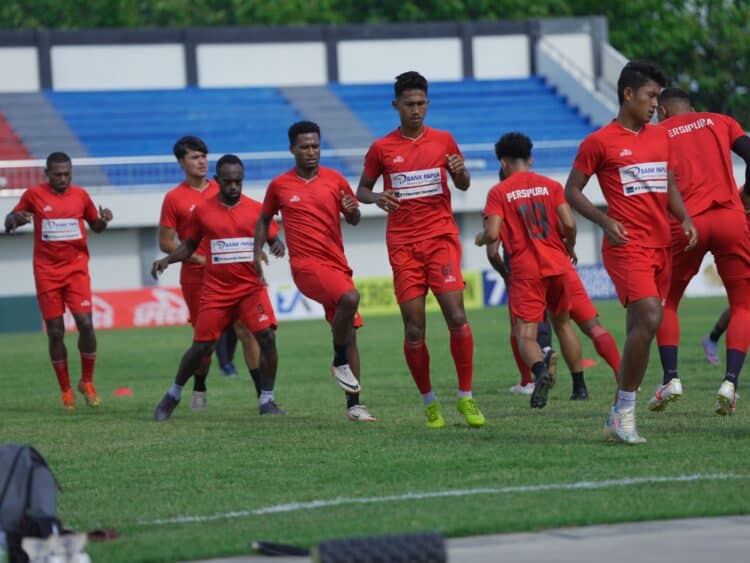 Tiga poin di markas Persekat Tegal akan Pertahankan Persipura di Liga 2 1 Persipura Jayapura