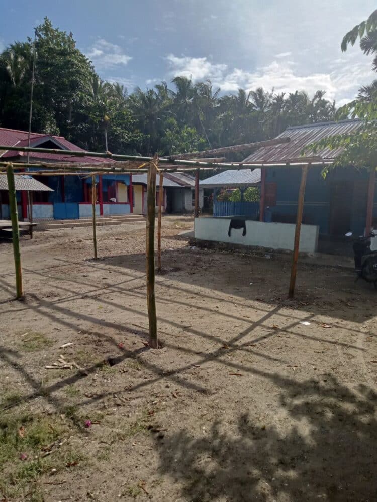 TPS Kampung Skouw Mabo di Kota Jayapura tinggal pasang tenda 1 Jayapura