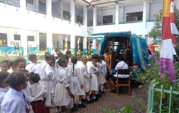 perpustakaan sekolah