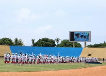 Foto: Kontingen Papua saat acara pelepasan menjelang PON XX tahun 2021 lalu di Stadion Mandala / Sudjarwo Husain