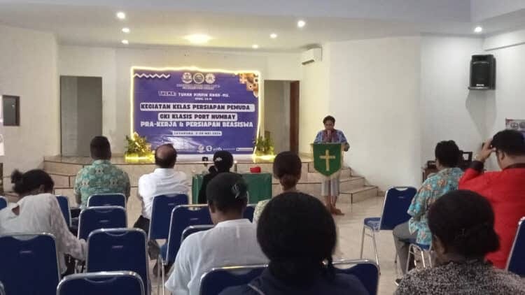 Pemuda Klasis Port Numbay gelar kelas satu bulan persiapan beasiswa dan pra kerja 1 Port Numbay
