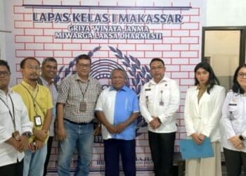 Bupati Mimika