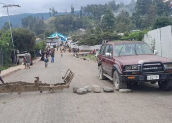 Papua Nugini Senjata