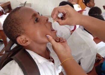 Pemberian Vaksin Polio