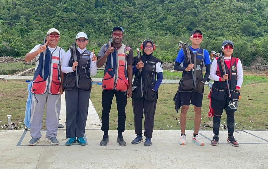 Atlet Tim Menembak PON Papua, cabang olahraga yang
menjadi penyumbang medali PON XXI Aceh - Sumatera Utara 2024 terbanyak bagi Kontingen PON Papua. - Dok. Kontingen PON Papua