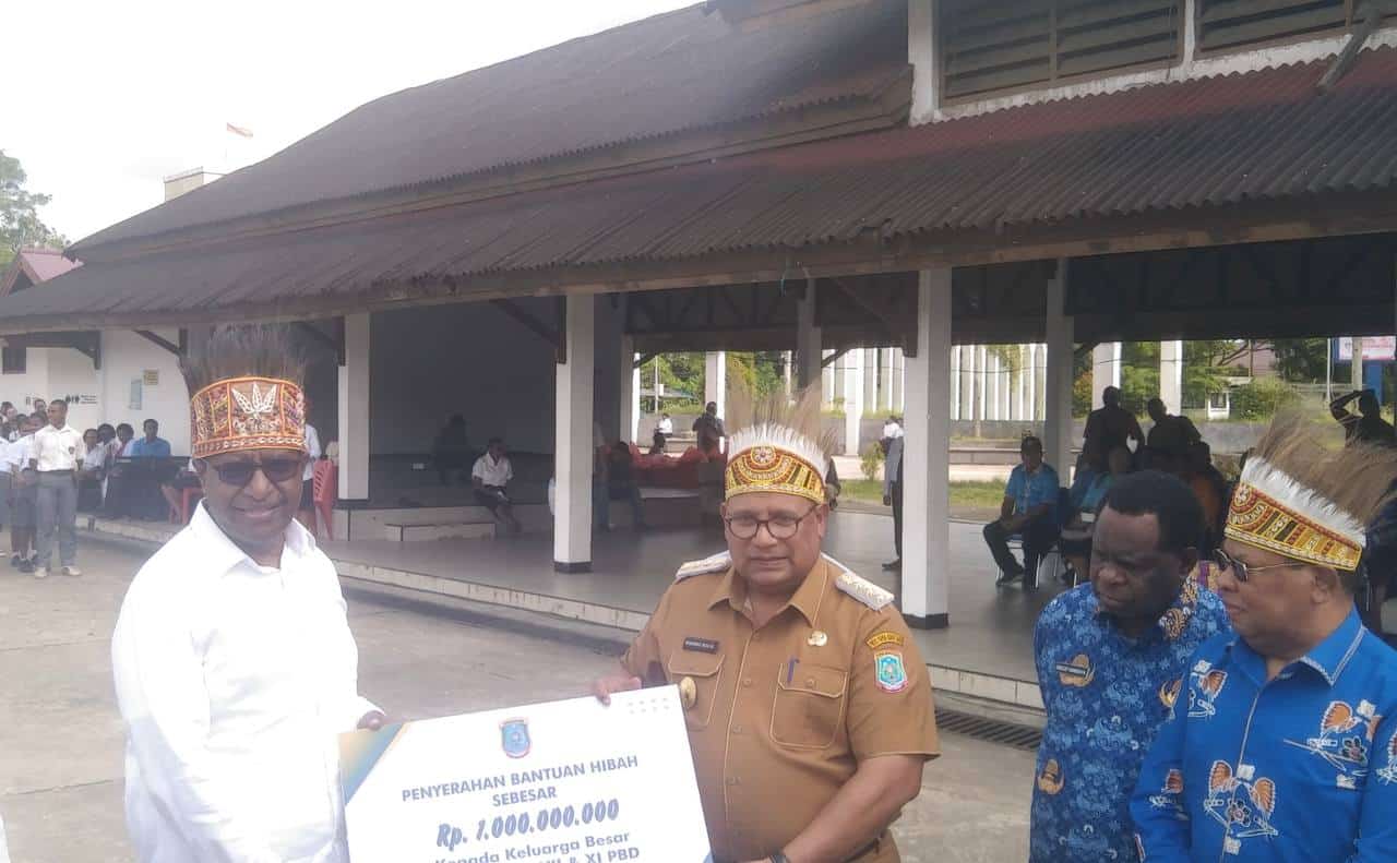 Pj Gubernur apresiasi kontribusi YPK bagi pendidikan di Papua Barat Daya 3 Papua Barat daya