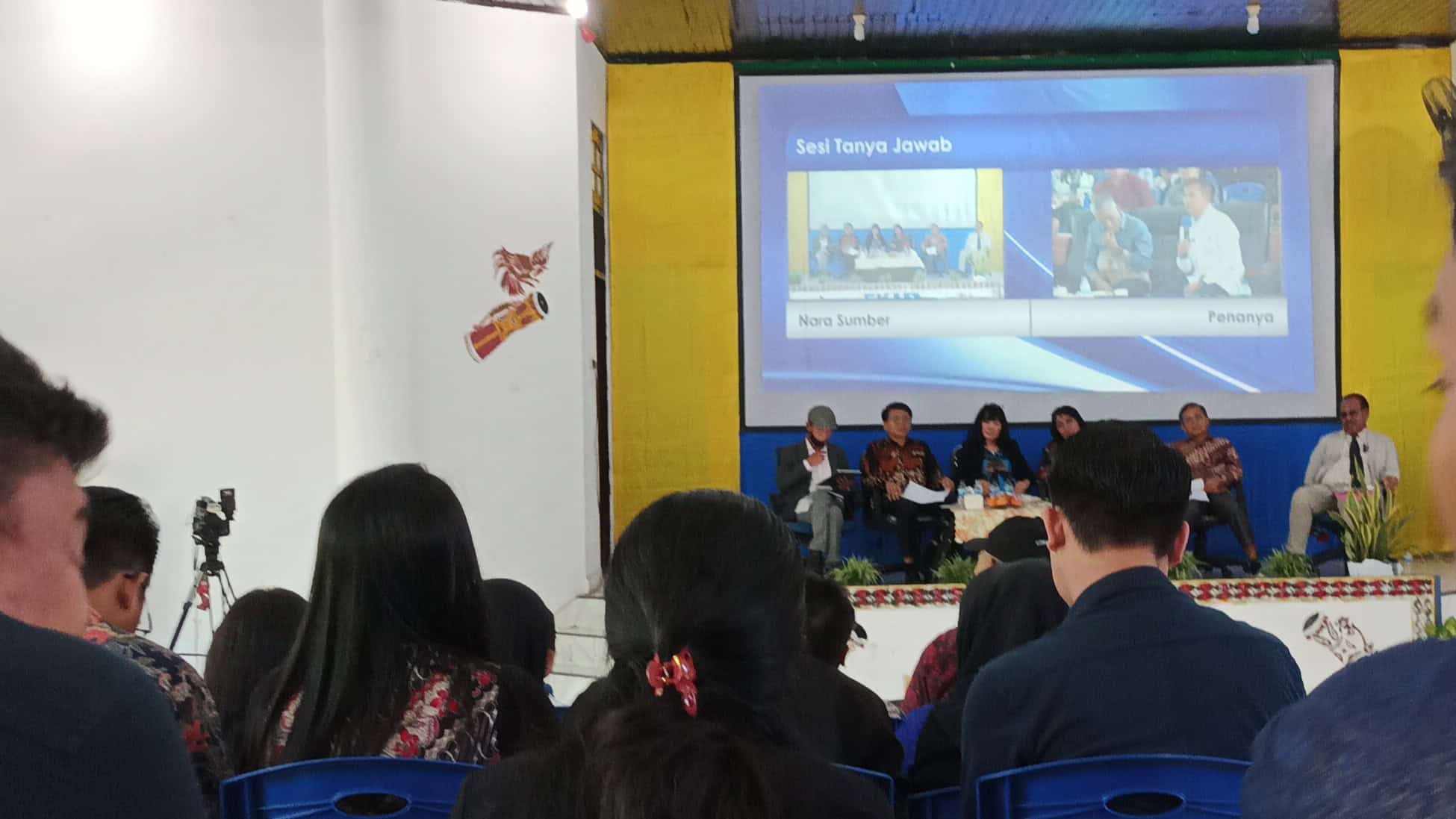 Guru besar Uncen usulkan buka Program Studi Linguistik atau Folklor Papua 1 Uncen