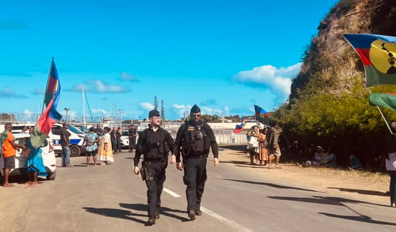 Kaledonia Baru, "kerusuhan dan ketidakpastian” 4 Polisi Prancis mengawal situasi di Noumea. - Jubi/ist.