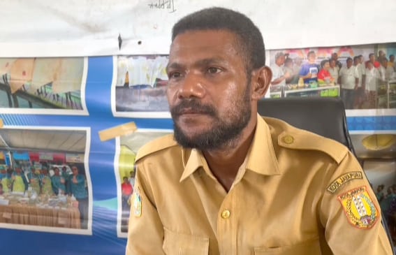 Masyarakat Kampung Enggros minta Pemkot Jayapura bantu bus untuk siswa 1 Enggros