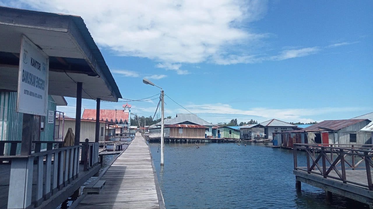Kampung Enggros, Kota Jayapura, Papua pada Senin (20/01/2025). Jubi/Aida Ulim