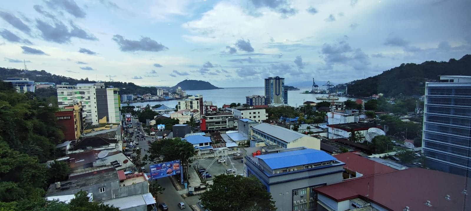 Salah satu sudut pandang Kota Jayapura, ibu kota Provinsi Papua.-Jubi/Islami.