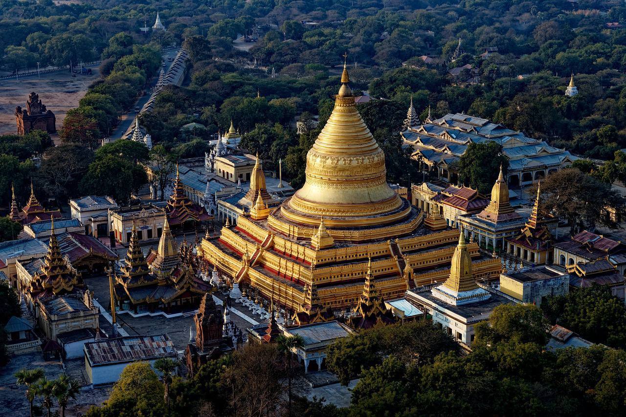 HUT ke-77, Myanmar bebaskan 6.000 tahanan 3 Myanmar