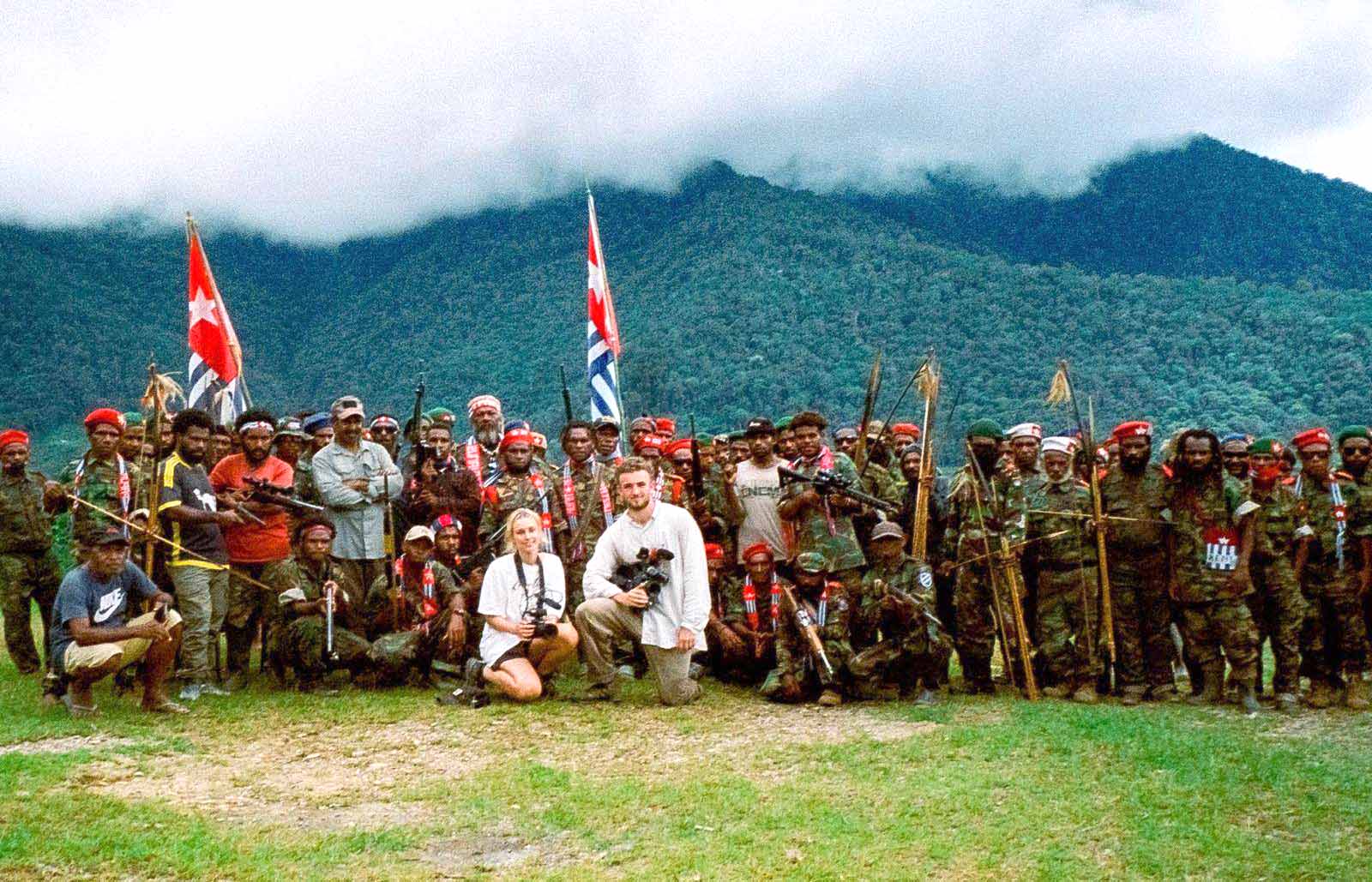 Dua wartawan Australia jalan kaki menembus Papua Barat, raih penghargaan jurnalisme 3 Jurnalis Australia