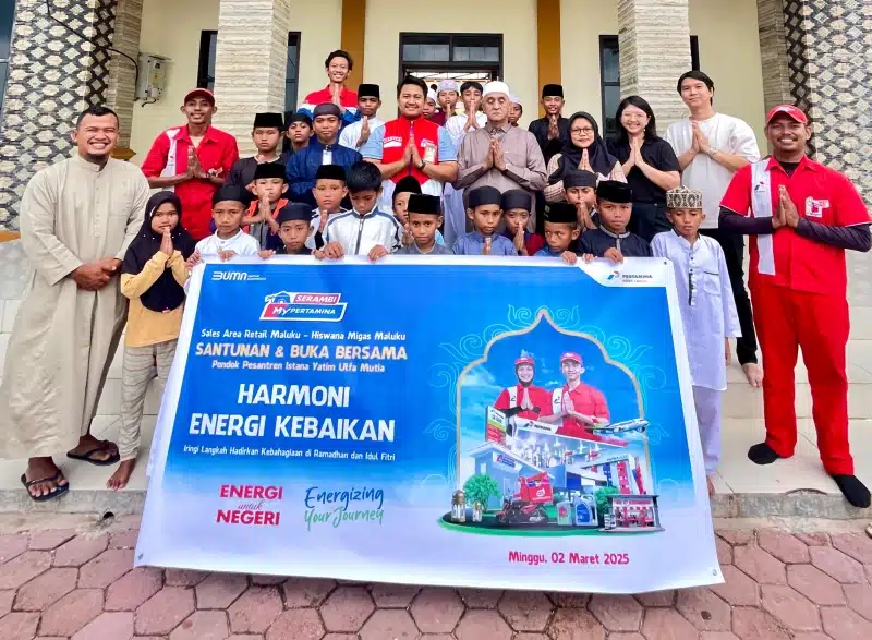 pertamina dan Hiswana Migas juga melakukan buka puasa bersama dan memberikan santunan kepada anak yatim, di Pondok Pesantren Ulfa Mutia Tual, Minggu (2/3/2025).