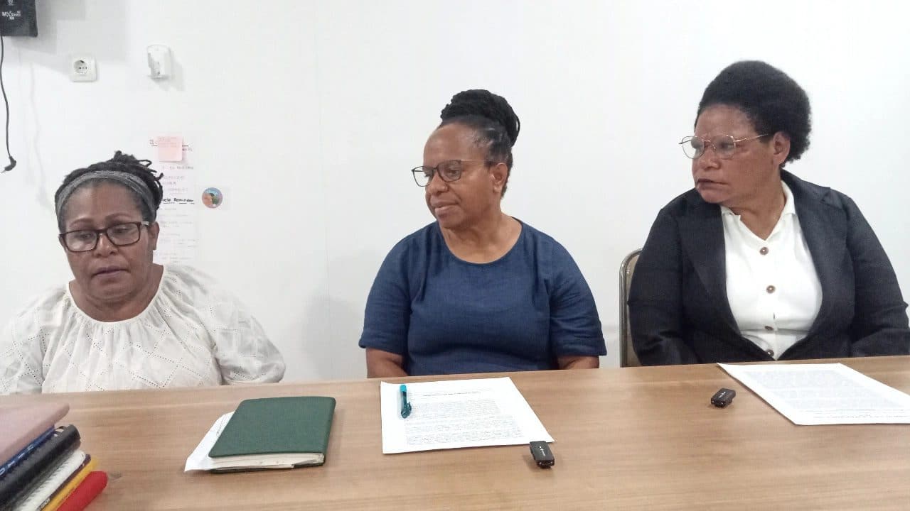 Jumpa pers yang dilakukan Forum Perempuan Gereja Lintas Denominasi di Tanah Papua, di Kota Jayapura, Papua pada Sabtu (08/03/2025).-Jubi/Aida Ulim