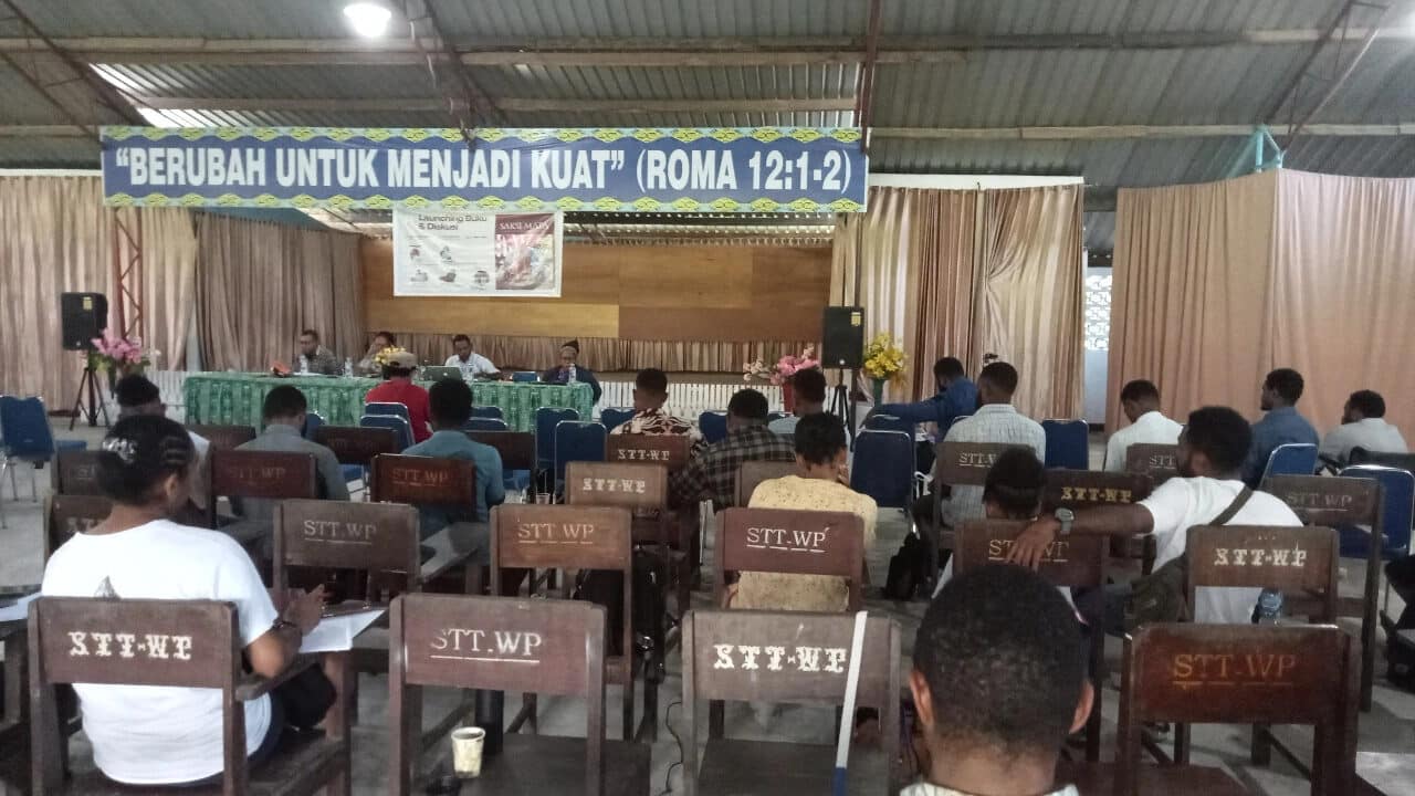 Peluncuran dan diskusi buku 'Saksi Mata Berbagai Cerita Mengatasi Traruma di Tanah Papua' 1 Peluncuran dan diskusi buku 'Saksi Mata Berbagai Cerita Mengatasi Traruma di Tanah Papua'