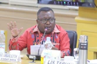 Senator RI perwakilan dari Papua Barat Daya, Agustinus R. Kambuaya-IST