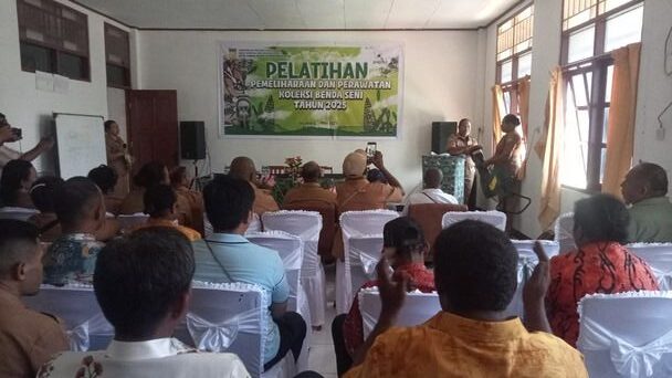 UPTD taman budaya Papua gelar pelatihan pemeliharaan dan perawatan koleksi benda seni