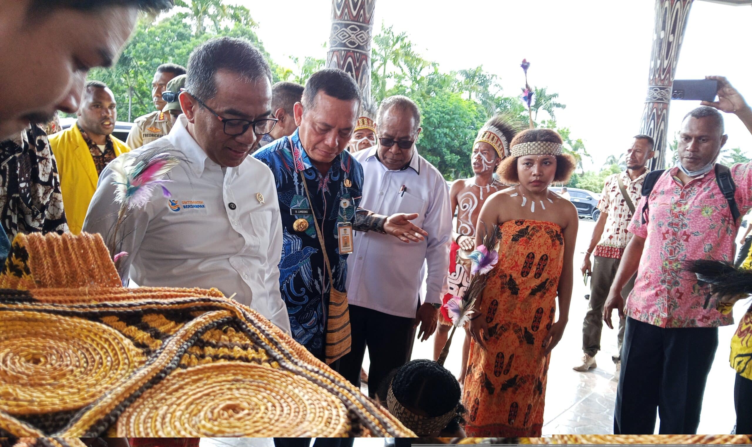 Mendiktisaintek kunjungi Uncen, wujudkan transformasi sosial dan ekonomi di wilayah 3T