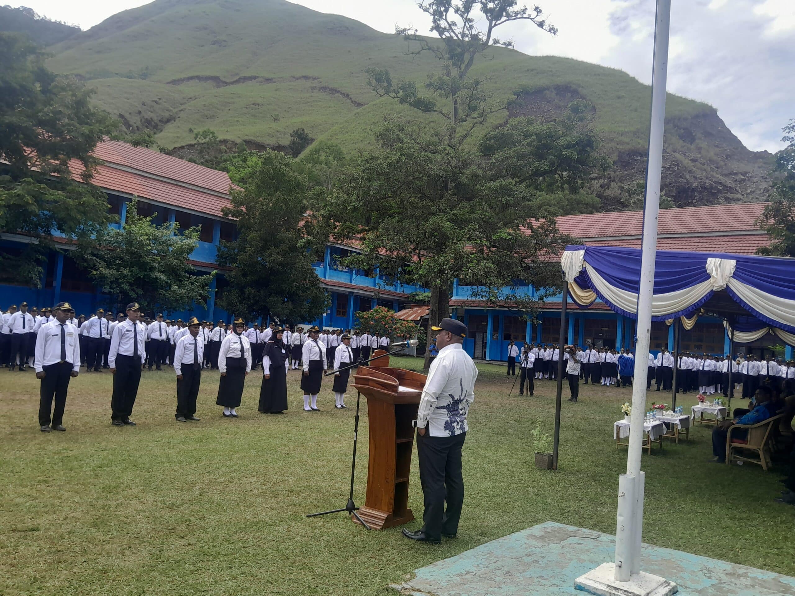 Penutupan diklat prajabatan: Wabup Jayapura ingatkan CASN dan PPPK disiplin bekerja 1 Wabup Jayapura