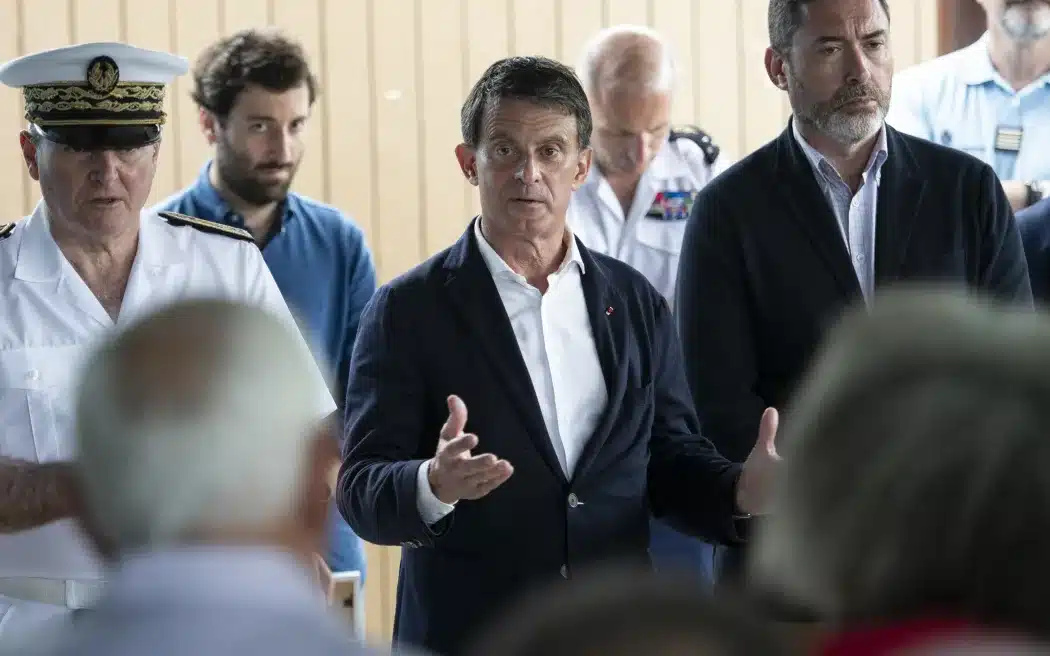 Menteri Luar Negeri Prancis di Kaledonia Baru untuk Selamatkan Kesepakatan Bougival 2 4K7QFNR AFP 20250505 HL DMAYEUR 2755326 v1 HighRes NewCaledoniaWelcomeCustomsAtTheGouar jpg