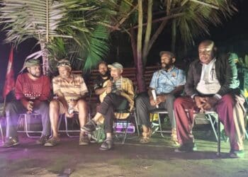 Para tokoh menyampaikan sikap pada peringatan 64 tahun manifesto politik Papua 27 peringatan 64 tahun manifesto politik Papua