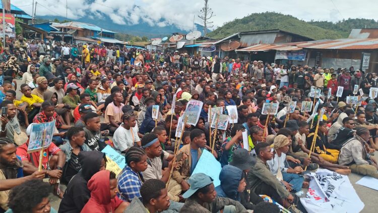 Pegunungan Bintang