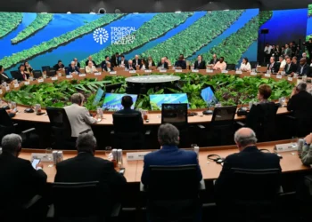 How Pacific climate negotiators prepare for the high-stakes UN climate talks 1 Tropical