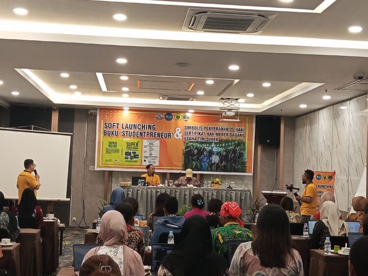 Mahasiswa