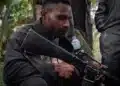 Wanita diperdagangkan, anak diajar menembak di industri perang suku Papua Nugini 3 Papua
