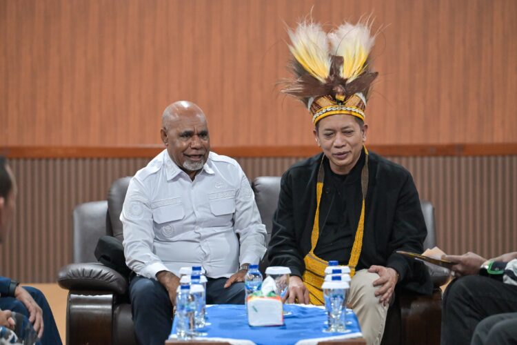 Pemprov Papua Tengah resmikan KDMP di Kabupaten Mimika 1 Wagub Geley