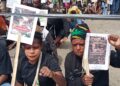 Perempuan papua