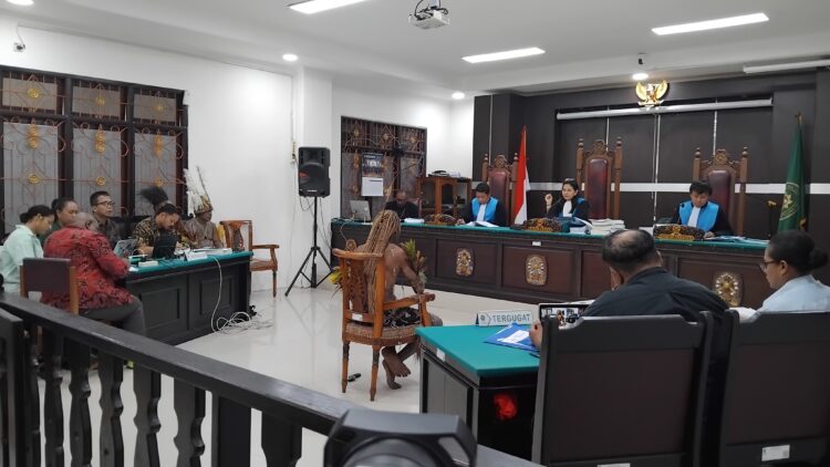 Penggugat SK Bupati Merauke