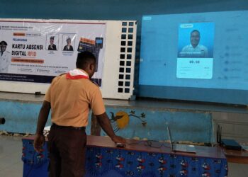 SMK Negeri 1 Teknologi dan Rekayasa Sentani mulai gunakan absensi digital 9 Absensi digital