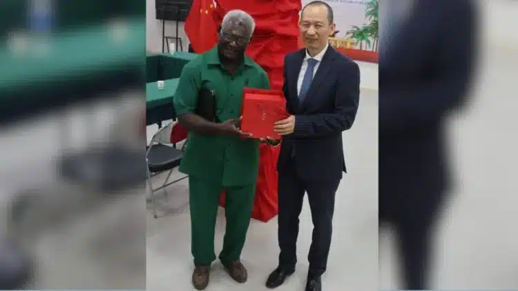 Oposisi Solomon dan IDCPC Tiongkok