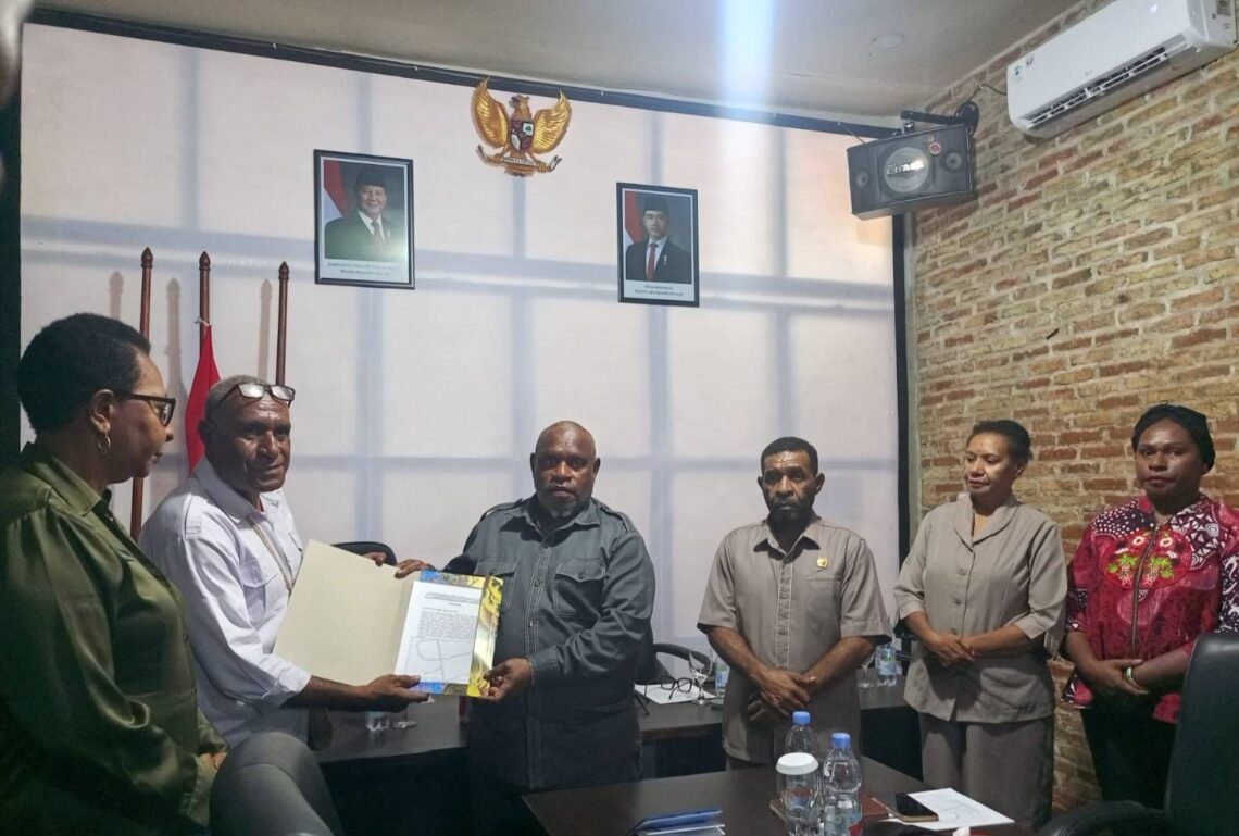 Keluarga minta MRP Papua Selatan bentuk pansus usut kematian Leonardo Konorop 1 MRP Papua Selatan bentuk Pansus